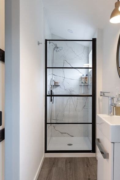 Building Photo - 136 Topsfield Rd