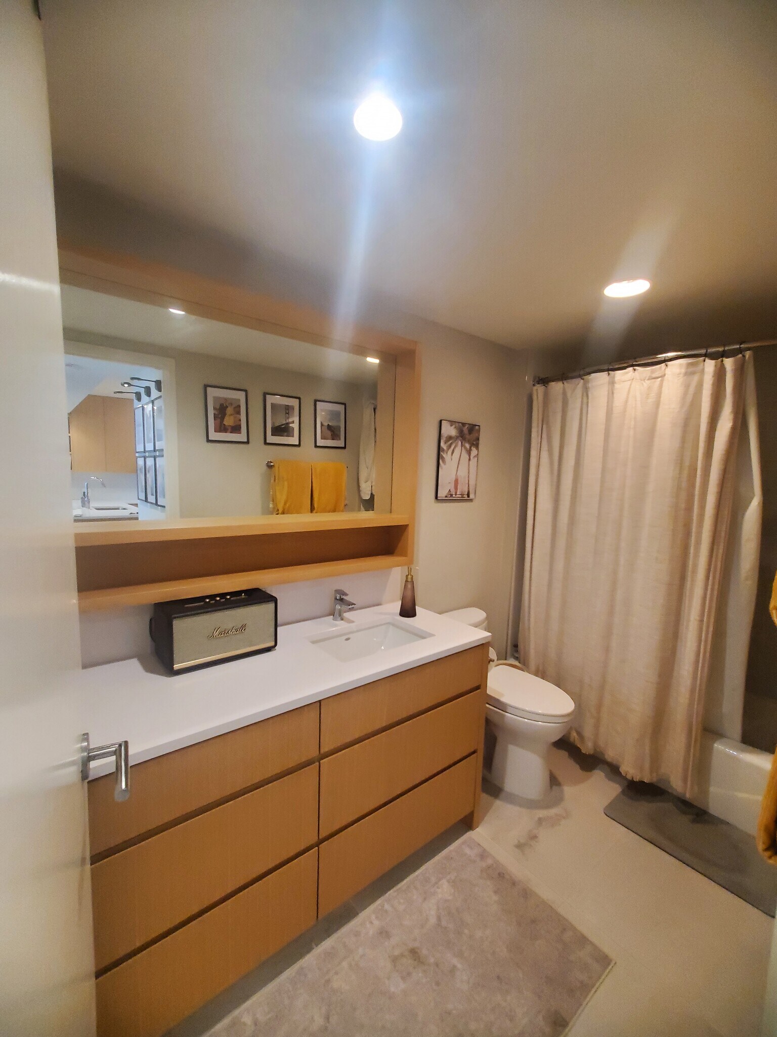 Bathroom - 1388 Kapiolani Blvd