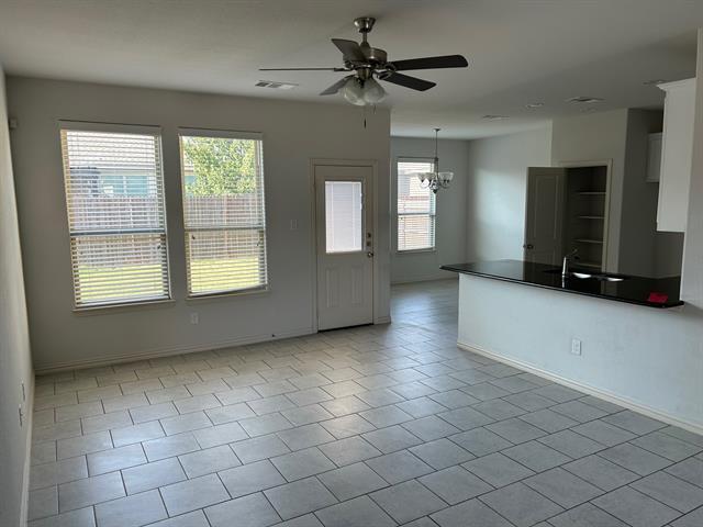 Building Photo - 304 Lead Creek Dr