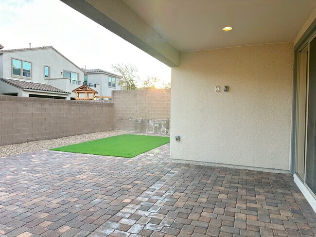 Building Photo - 11585 Salt Creek Ave