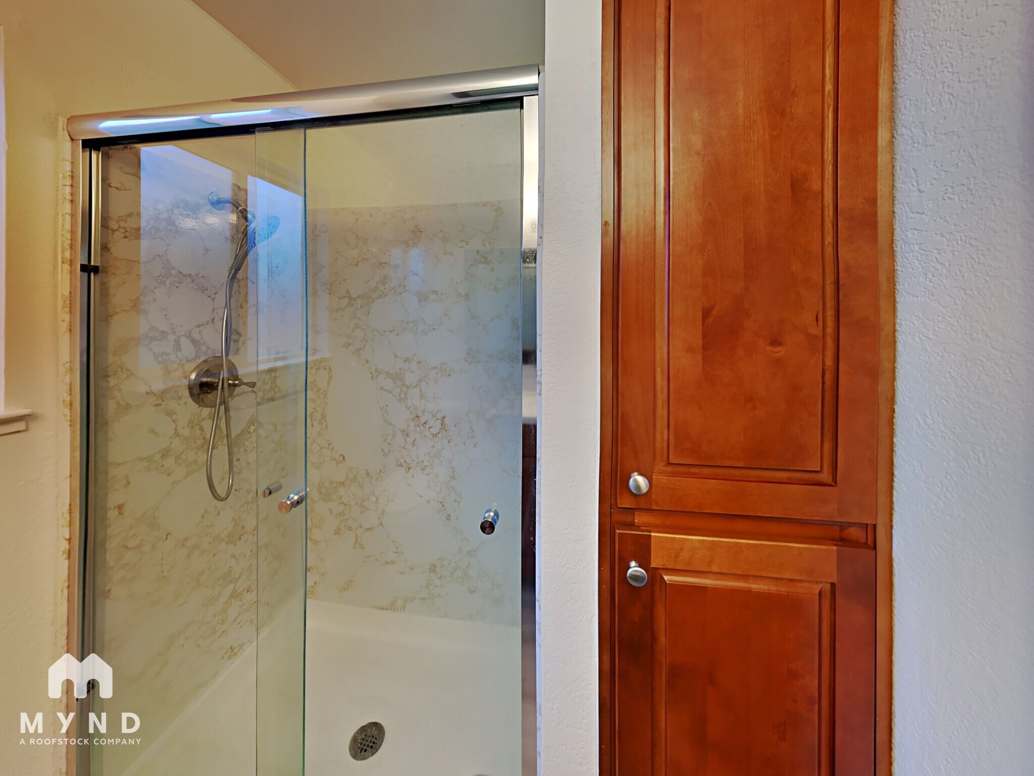 Building Photo - 7047 Greenback Ln