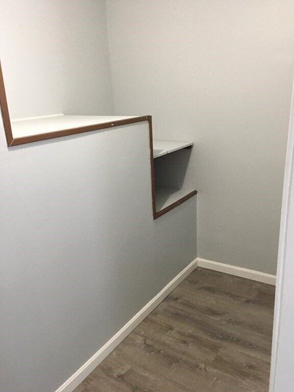 Building Photo - 28 Warnock St