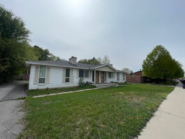 Building Photo - 1766 N 550 W