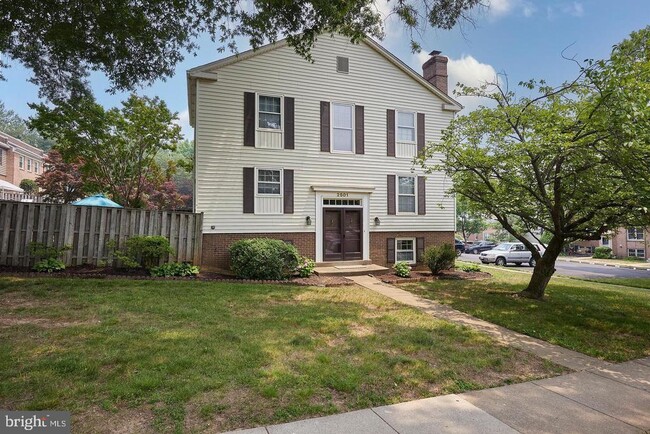 Primary Photo - 2501 Windbreak Dr