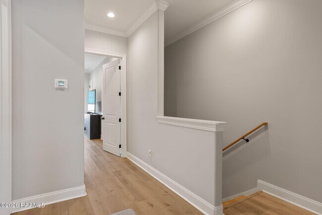 Building Photo - 312 Sandstone Ave
