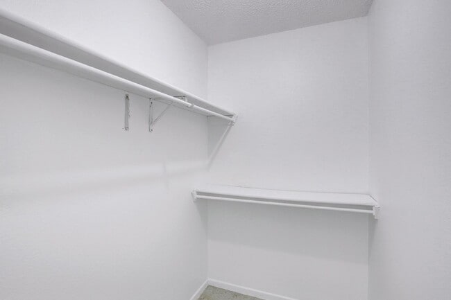 Building Photo - ***APPLICATION CURRENTLY UNDER REVIEW***Contemporary Single-Level Home with 3 Bedrooms, 2 Bathroo...