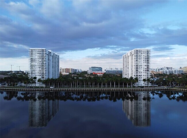 Building Photo - 2801 NE 183rd St