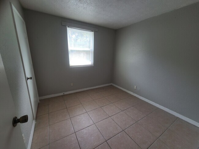 Building Photo - 3801 Almeda St