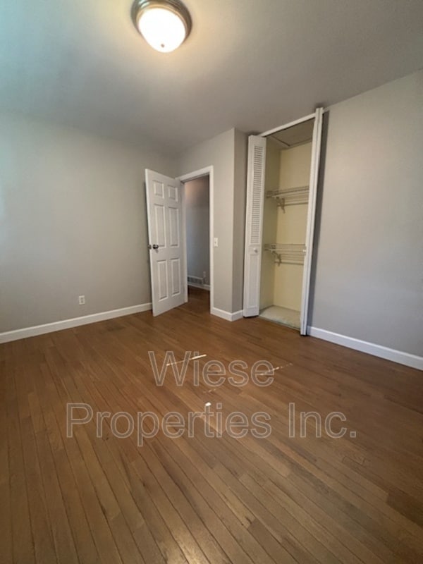 Building Photo - 28 Locksley Ln