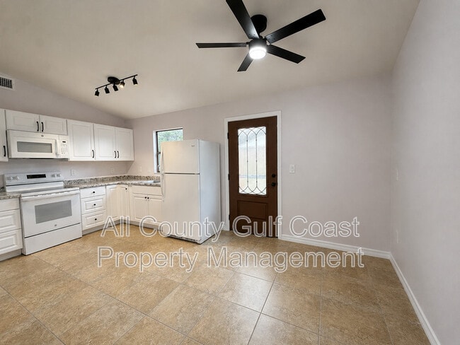 Building Photo - 4222 Olive Ave