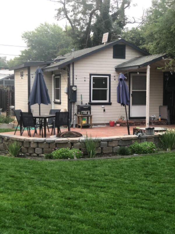 Building Photo - 2533 Cambon Way