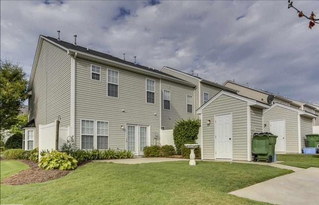 Building Photo - 259 Hadley Commons Dr