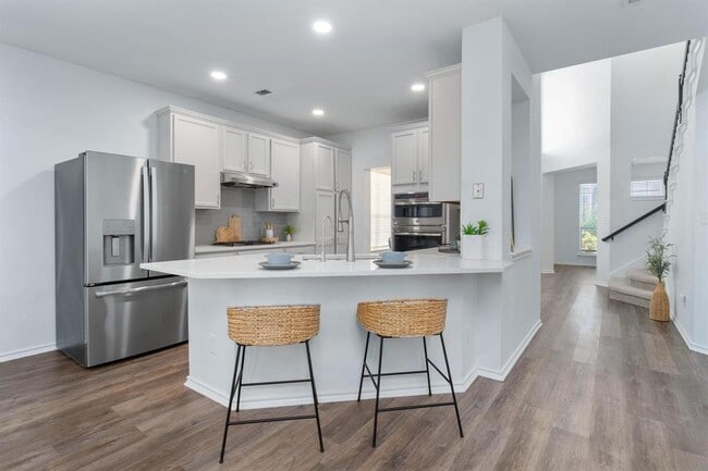 Building Photo - 13508 Campesina Dr