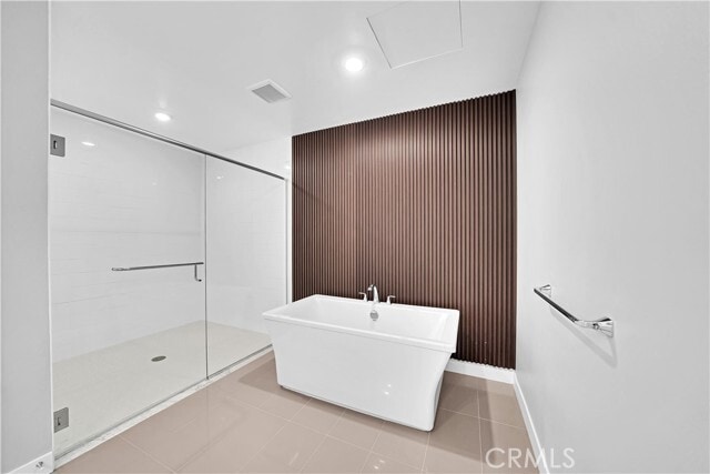 Building Photo - 3503 Rivington