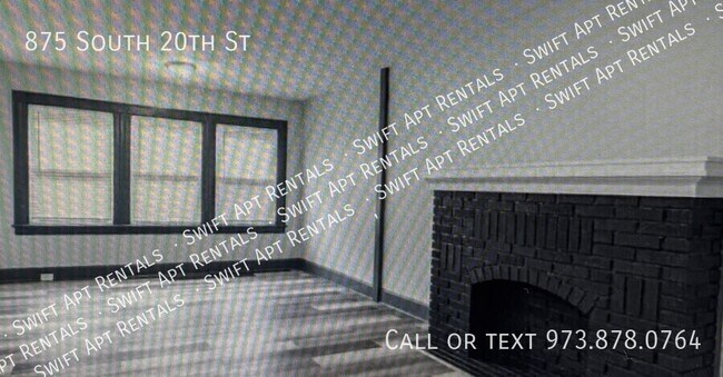 Building Photo - 875 S 20th St