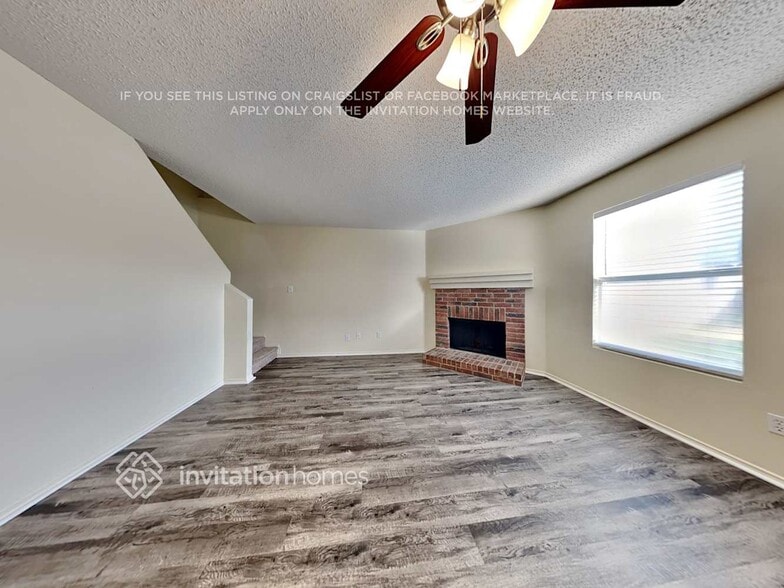 Building Photo - 4419 Cedar Crest Dr