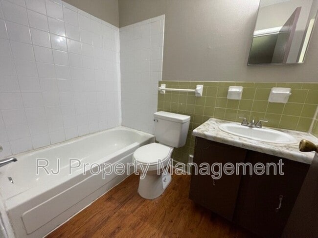 Building Photo - 5580 Apple Blossom Dr