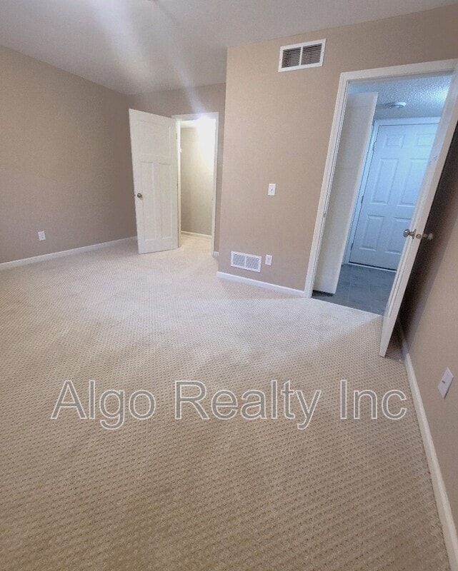 Building Photo - 8395 Norwood Ln N