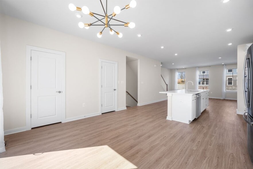 Building Photo - 236 Chianti Ter SE