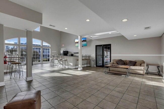 Building Photo - 8277 Deering Oaks Dr