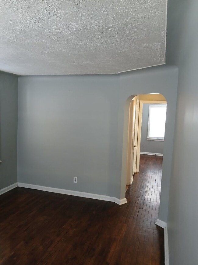 Building Photo - 12648 Mettetal St