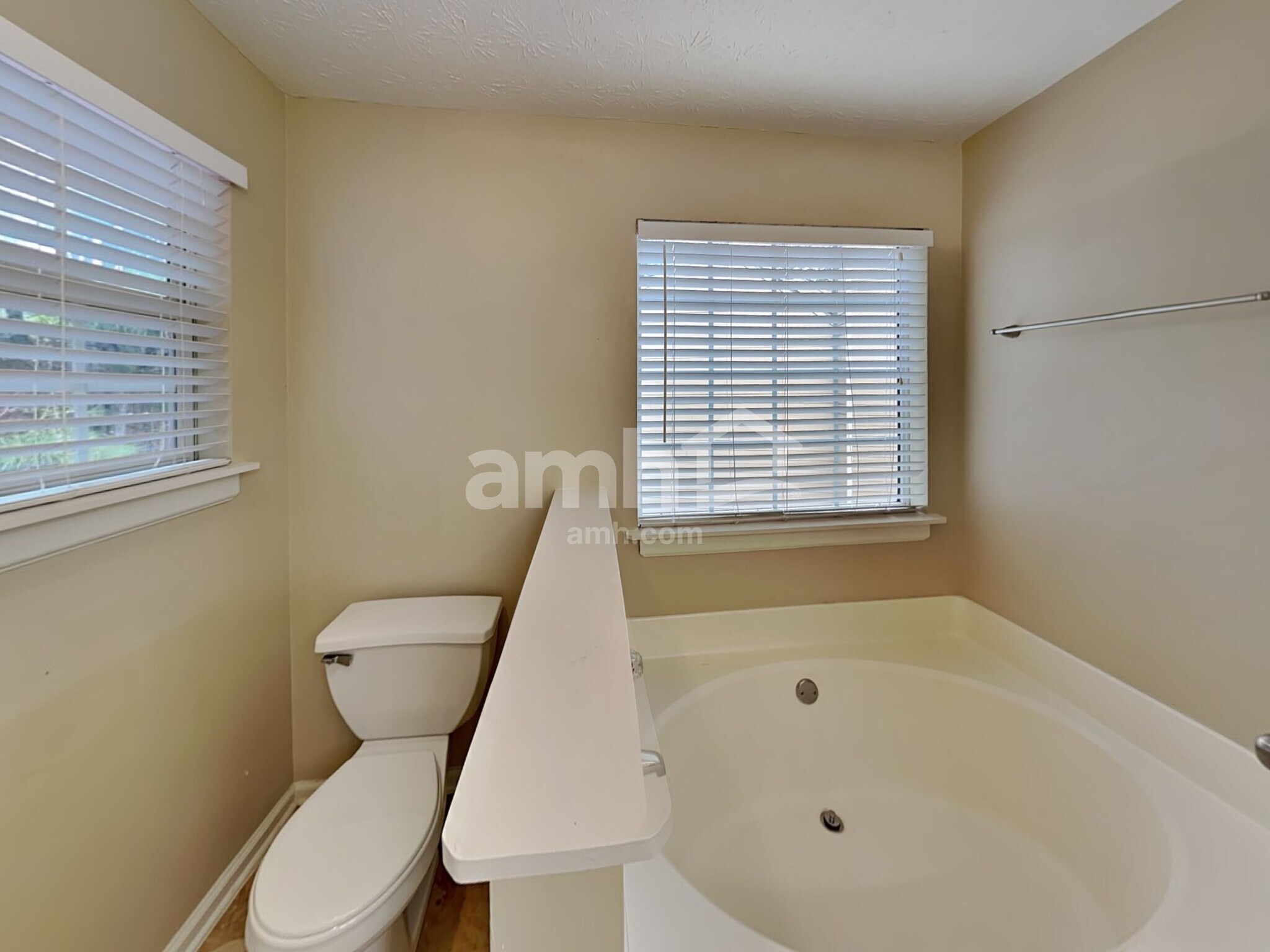 Building Photo - 2279 Halcyon Way