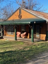 Building Photo - 1102 Minnie Dr