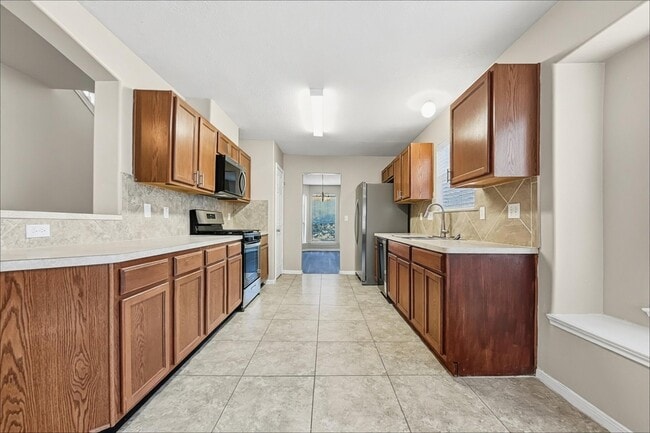 Building Photo - 15311 Forest Creek Farms Dr