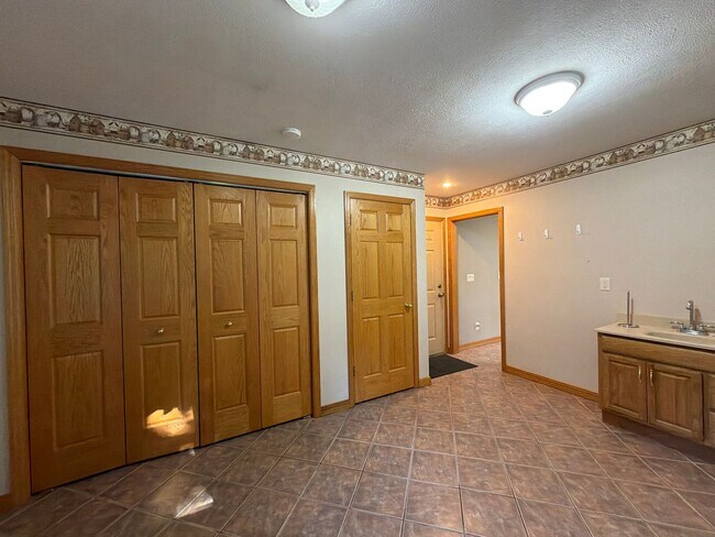 Building Photo - Country Living with Convenient Access 3 Bedroom Brick Ranch Home in Goshen