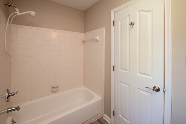 Building Photo - 6447 High Creek Ct