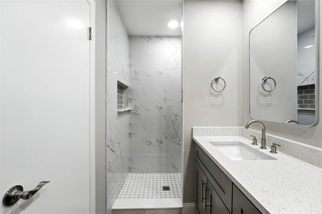 Building Photo - 427 Chicago Woods Cir