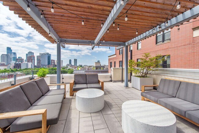 Building Photo - 25 McWilliams Pl