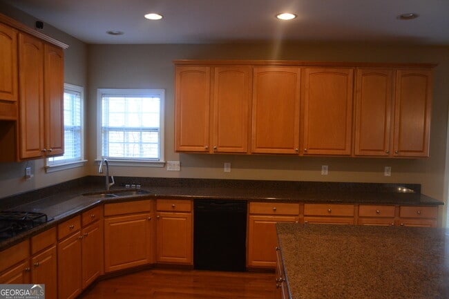 Building Photo - 7801 Waterlace Dr