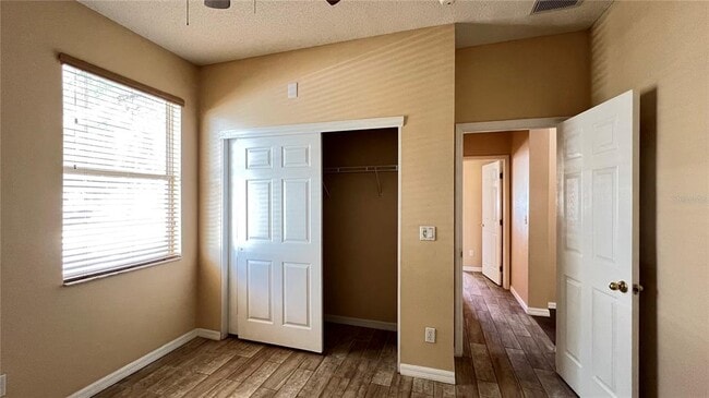 Building Photo - 16904 Sunrise Vista Dr