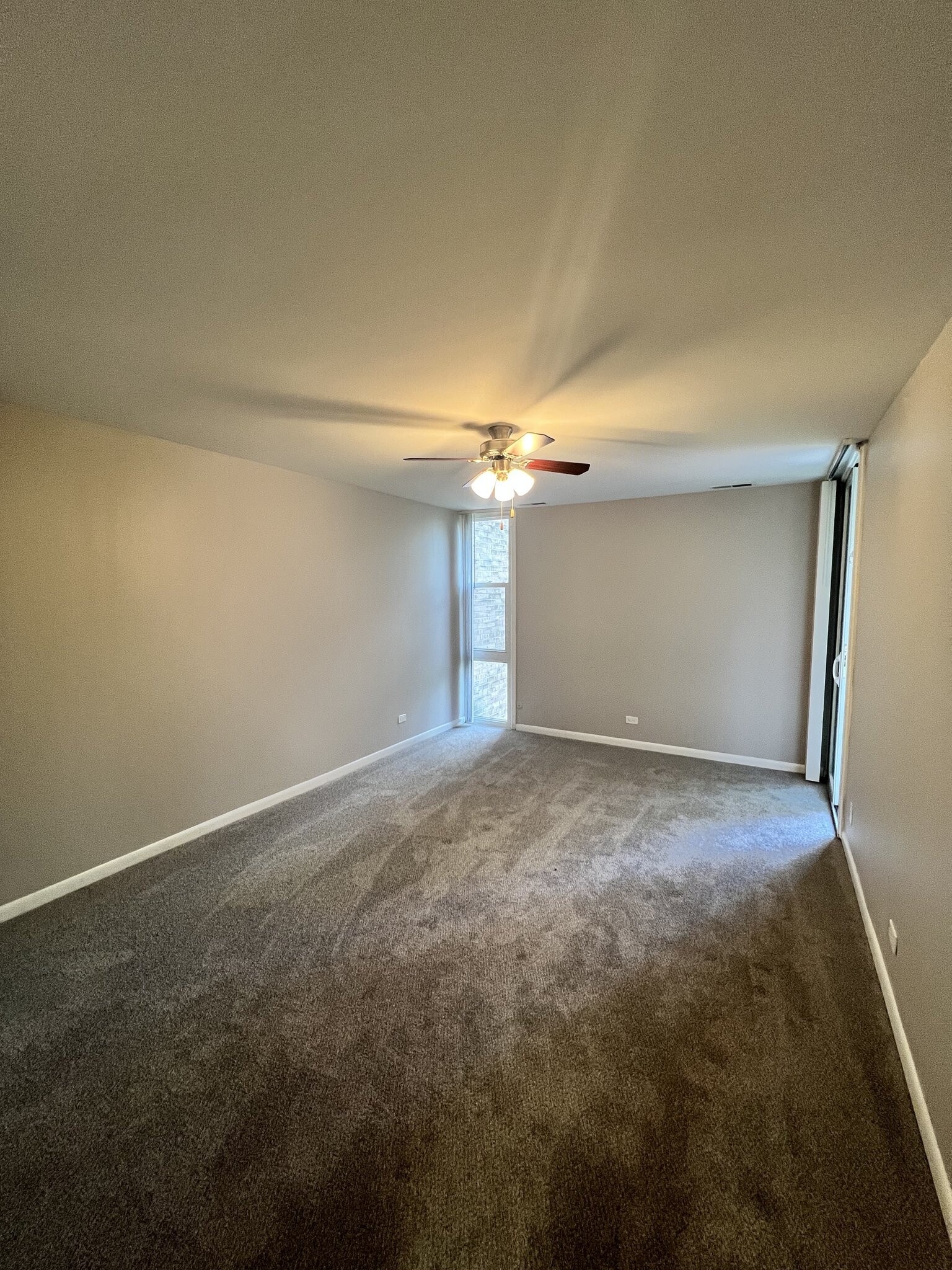 Building Photo - 5760 Abbey Dr