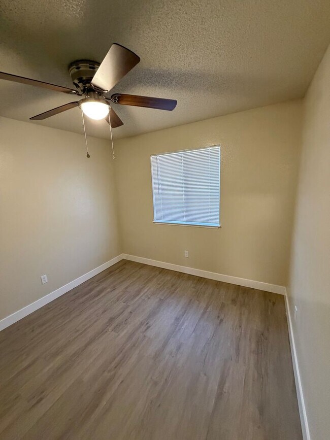 Building Photo - *NA114-Gill,Ravinderjit