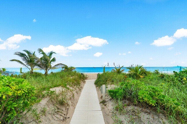 Building Photo - 4748 S Ocean Blvd