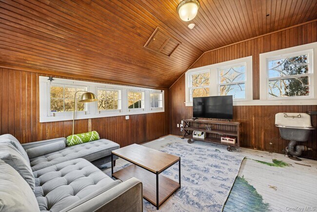 Building Photo - 41 Seafield Ln