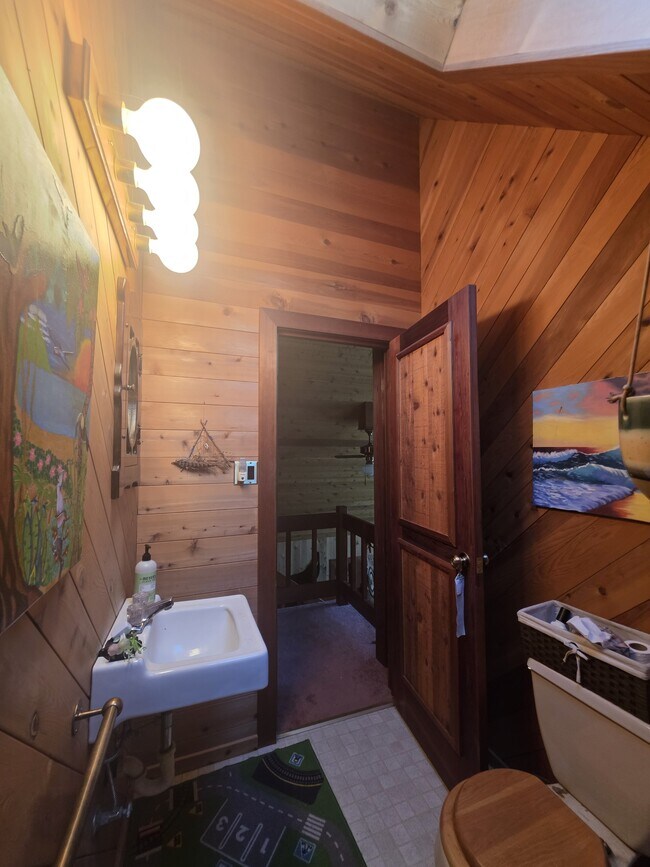 Building Photo - 1921 Bernina Dr