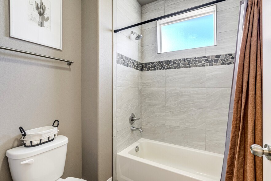 Building Photo - 7664 Alpine Daisy Dr