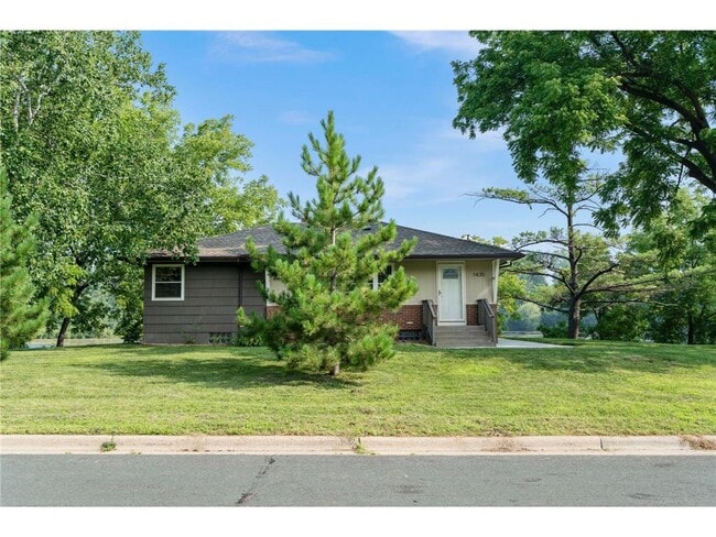 Building Photo - 1435 Englert Rd
