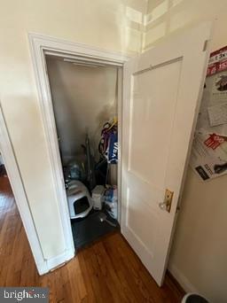 Building Photo - 717 Kearny St NE