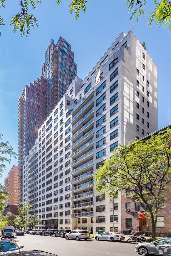 420 E 72nd St 420 E 72nd St New York NY 10021 Apartment Finder