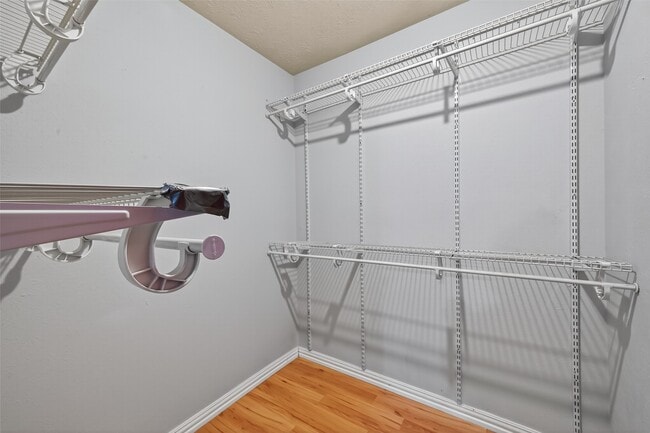 Building Photo - 16419 Cairnway Dr