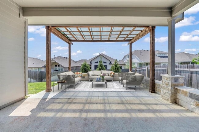 Primary Photo - 125 High Plains Dr