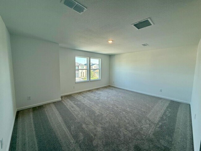 Building Photo - 22142 Paula Bluff Ln