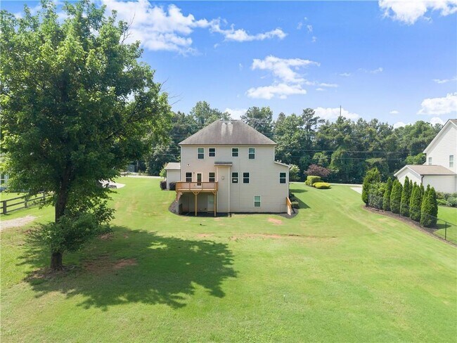 Building Photo - 6292 Gaines Ferry Rd