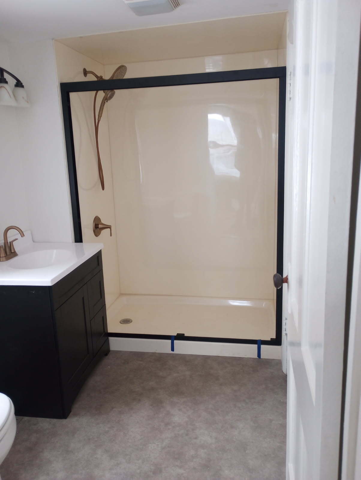 Building Photo - 9097 E D Ave