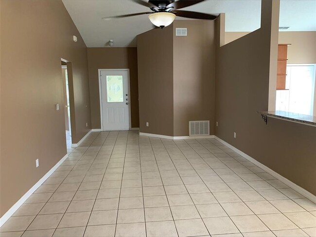 Building Photo - 7817 Laurel Oak Ln