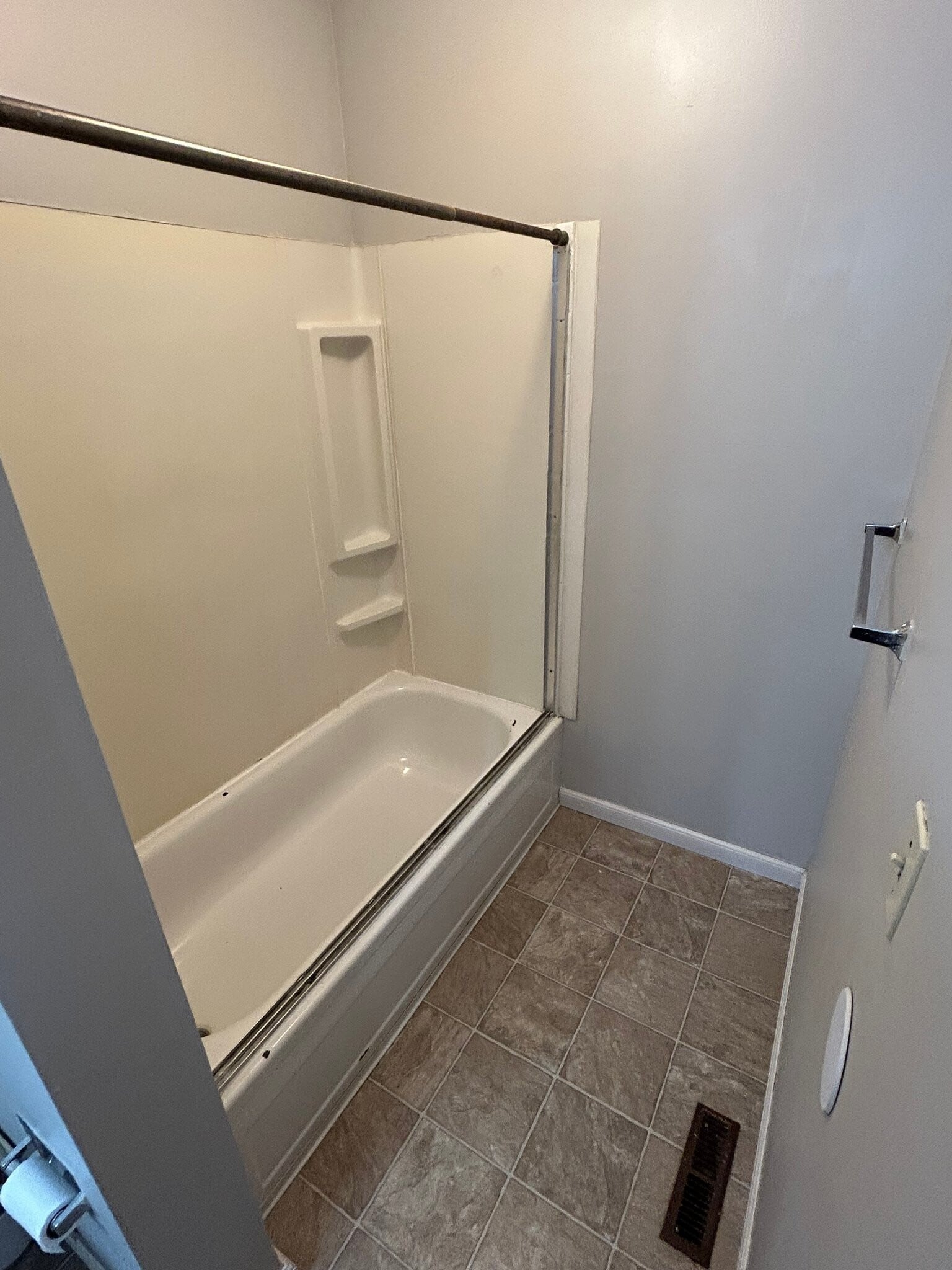 Building Photo - 2119 Quail Creek Dr